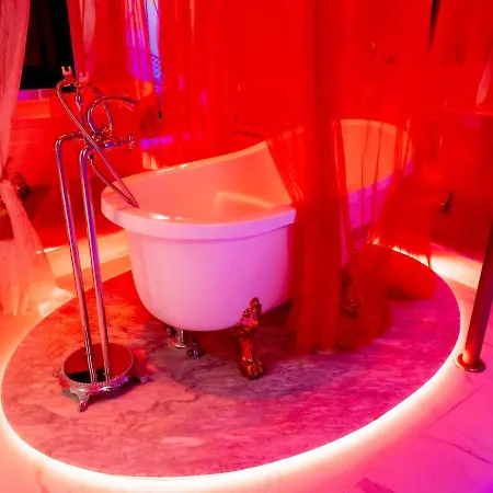 Paraiso Vip Tematico (adults Only) * Revilla De Camargo