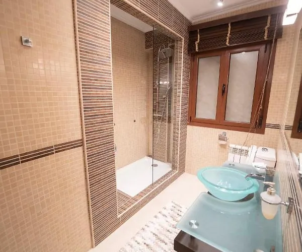 Paraiso Vip Tematico (adults Only) מלון Revilla De Camargo