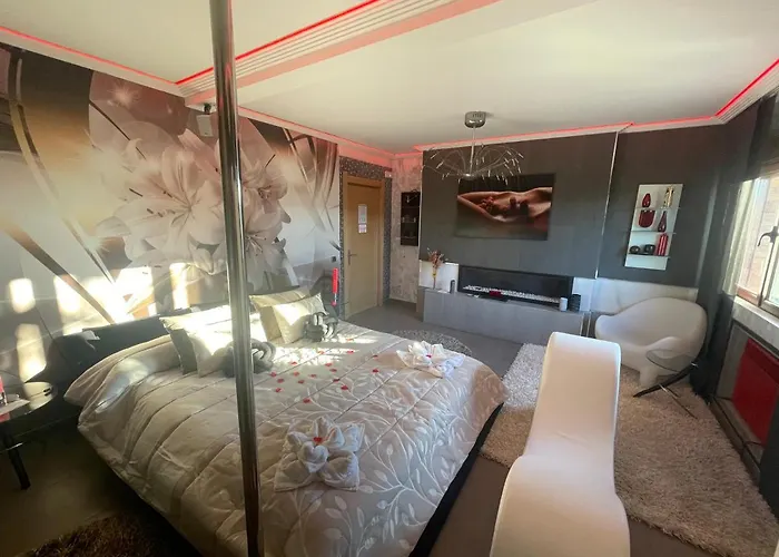 Paraiso Vip Tematico (adults Only) Hotel Revilla De Camargo