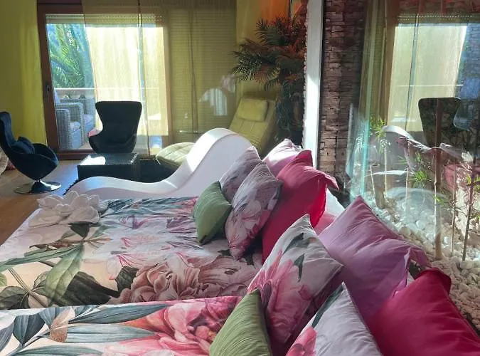 Hotel Paraiso Vip Tematico (adults Only) Revilla De Camargo